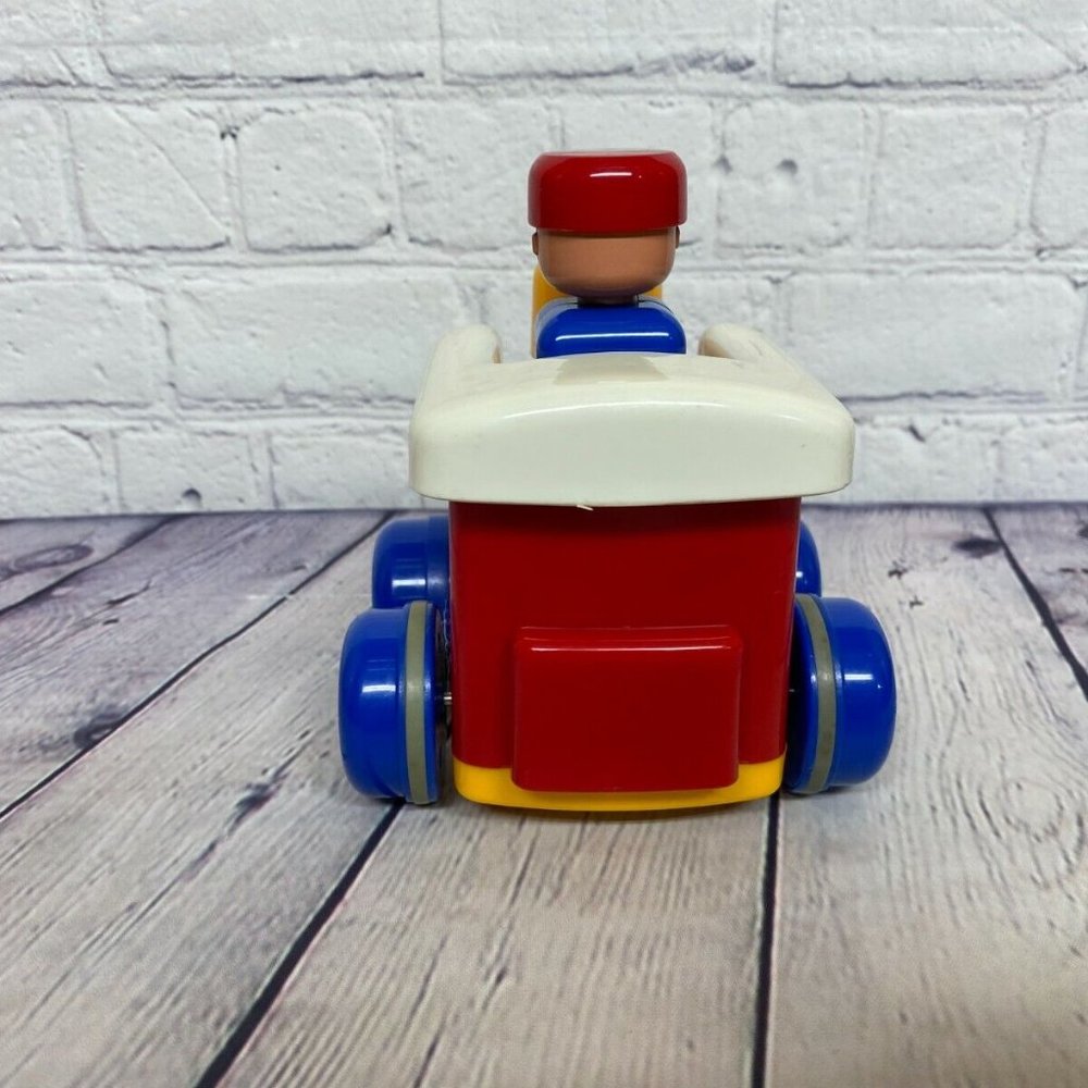 Vintage Train Car Engine 1991 TOMY Push n' Go Toy 90s Toy RARE - Picture 4 of 10